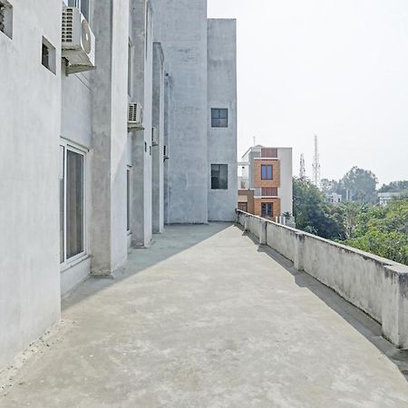 Oyo Flagship 80971 The Lime Tree Bareilly Exterior foto