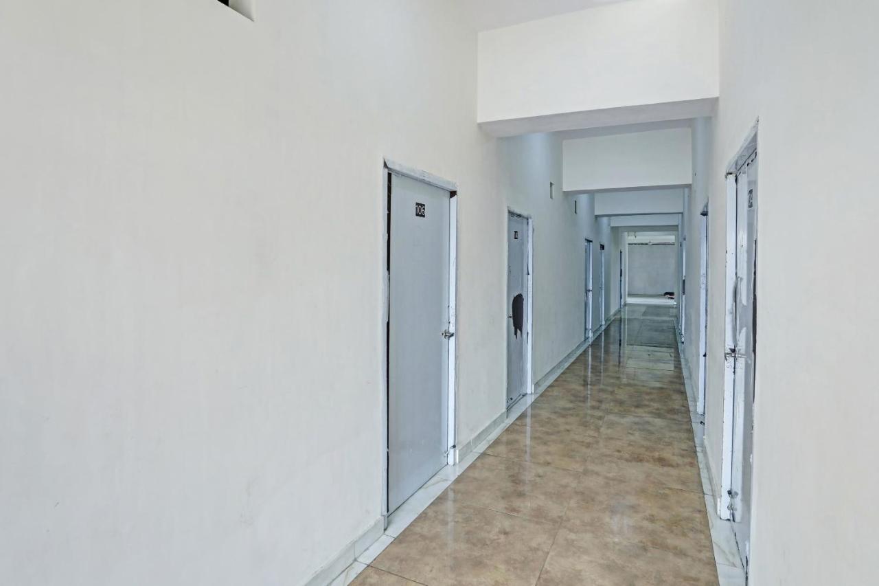 Oyo Flagship 80971 The Lime Tree Bareilly Exterior foto